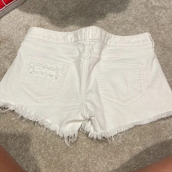 Express denim white shorts - Picture 5 of 5
